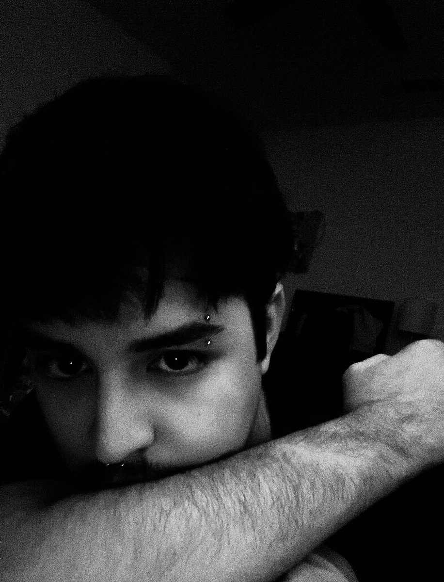 Gabriel🚬 tweet media