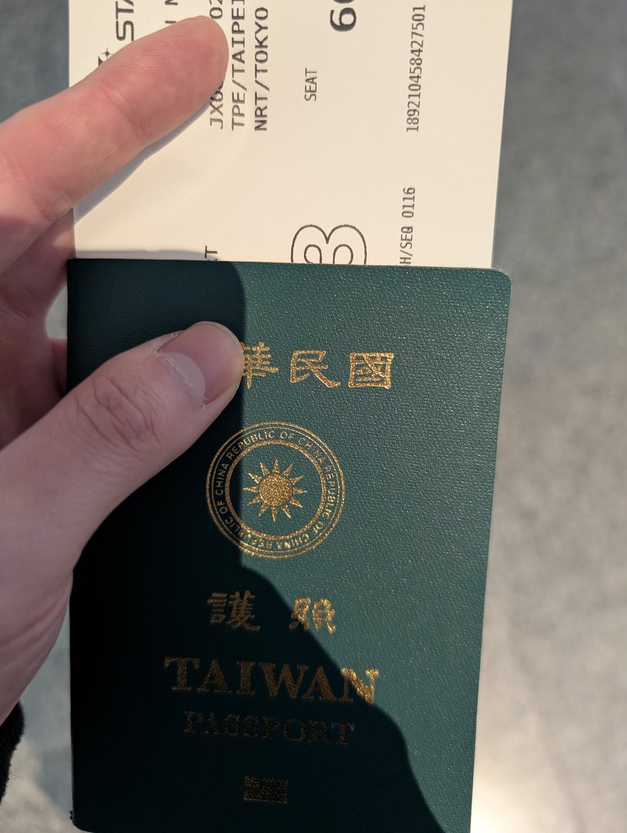 ゆうゆう tweet media