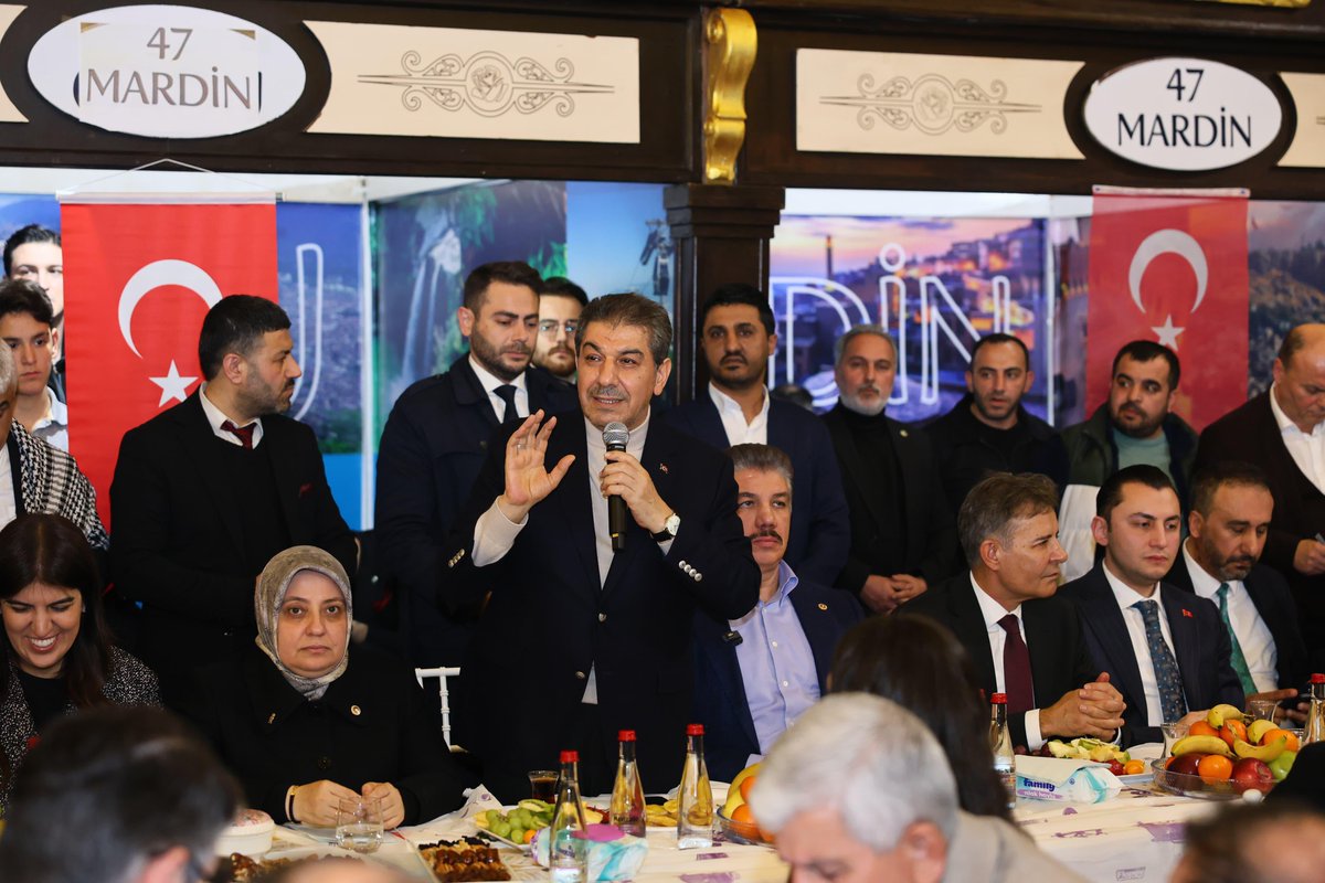 tevfikgoksu's tweet photo. Anadolu Sokağımız; birliğimizin, kardeşliğimizin, muhabbetimizin yürekten hissedildiği nadide bir mekan.

Bu akşam, Milli Eğitim Bakanımız @Yusuf__Tekin, Milletvekillerimiz @cuneytyuksel_, @deryaayaydin34 ve @y_konal ile birlikte Mardinli kardeşlerimizin misafiri olduk, Ramazan’ın birleştirici ruhunu beraber yaşadık.