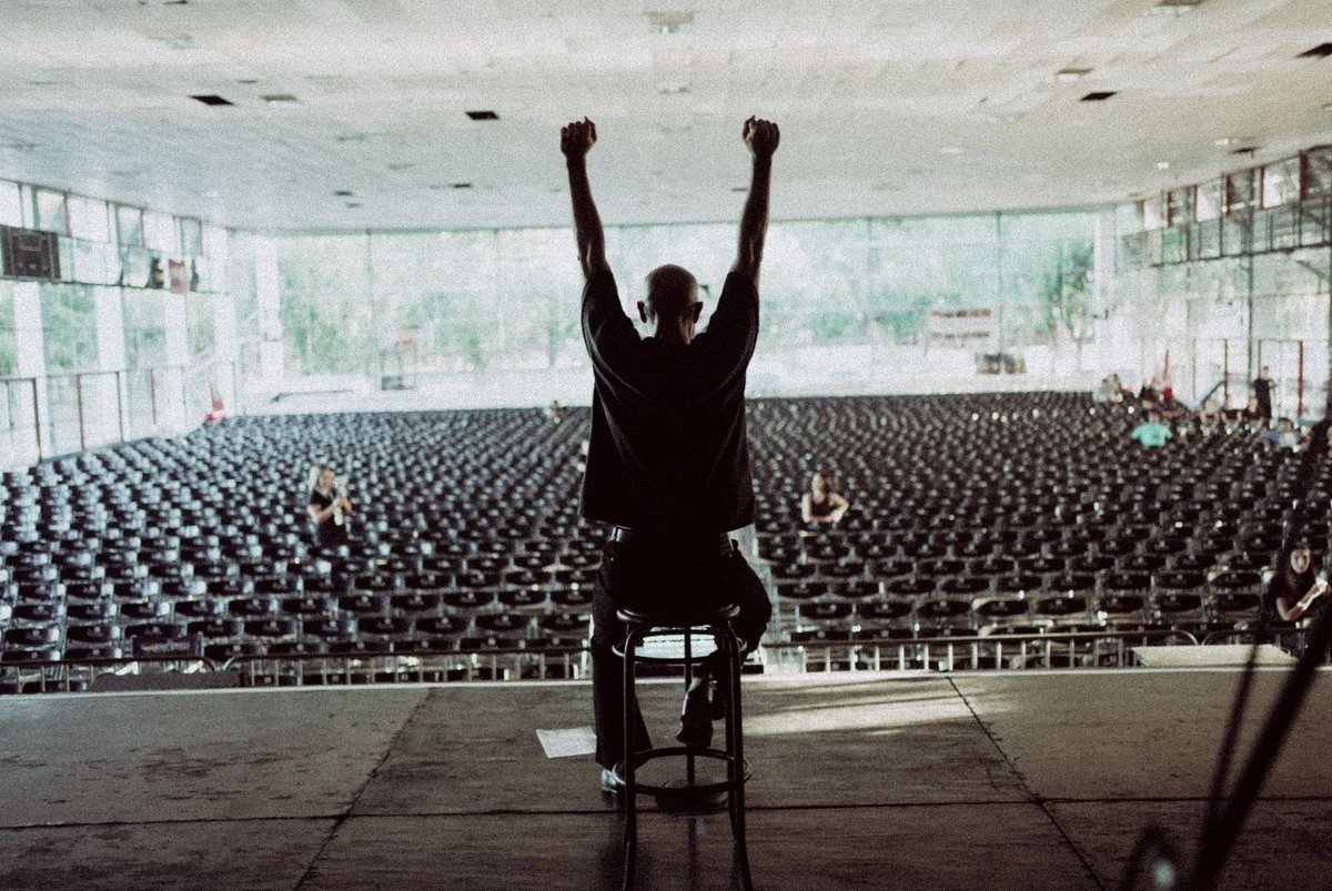 Que tengan un hermoso domingo 🤗 ya estamos listos para encontrarnos a las 20hs en Reconquista (Santa Fé). Nos vemos en la música ❤️