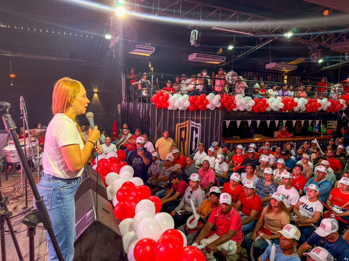 Gracias, Lorica.

Con amor hemos recorrido esta tierra, tomados de la mano de Dios y acompañados por líderes, lideresas y dirigentes políticos que creen en el poder de la gente. Con José Nicolás Carrillo y el Grupo Entre Todos nos une una amistad sincera y el cariño por Córdoba.