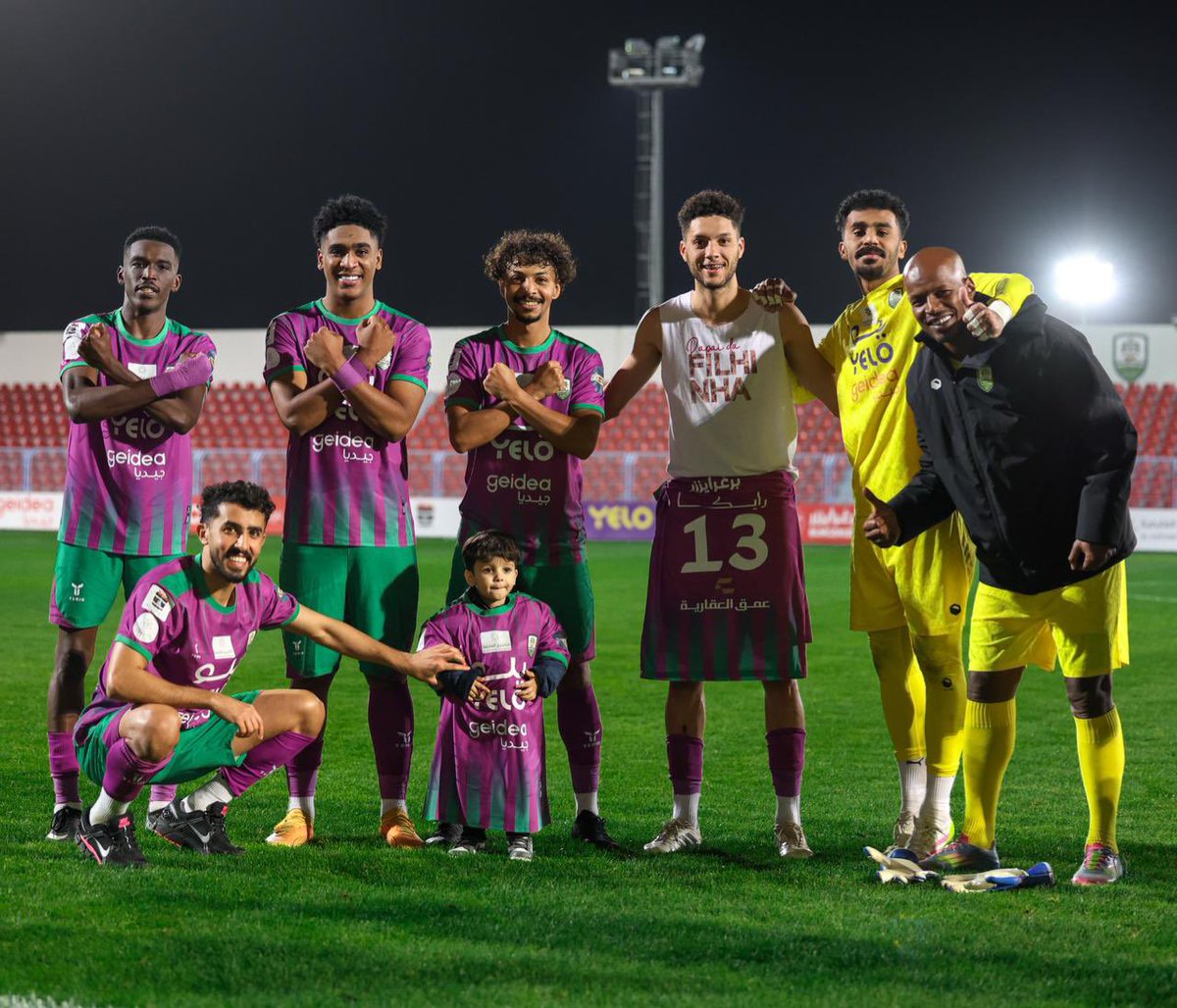 alanwarclub's tweet photo. شبـاك نظيفـة ✔️
الحمـد لله .. الله يديمهـا 💜

#الأنوار_الرائد | #دوري_يلو https://t.co/GCex0fQxEQ