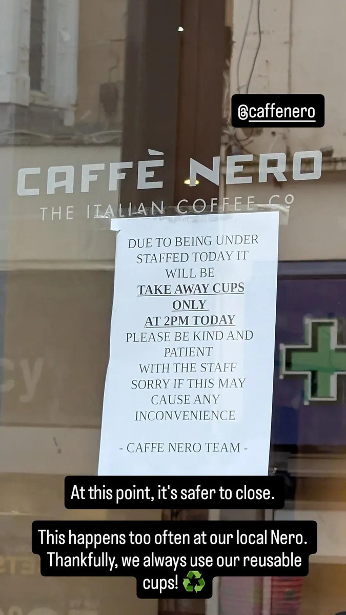 SSLP_WSM's tweet photo. @NeroUK 
This needs addressing. It happens often. 
Lack of staff. 
Unnecessarily using single use cups. 

#singleuse 
#nero https://t.co/GjGEwK5A4S