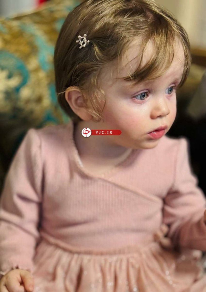 Hi-Apple tweet media