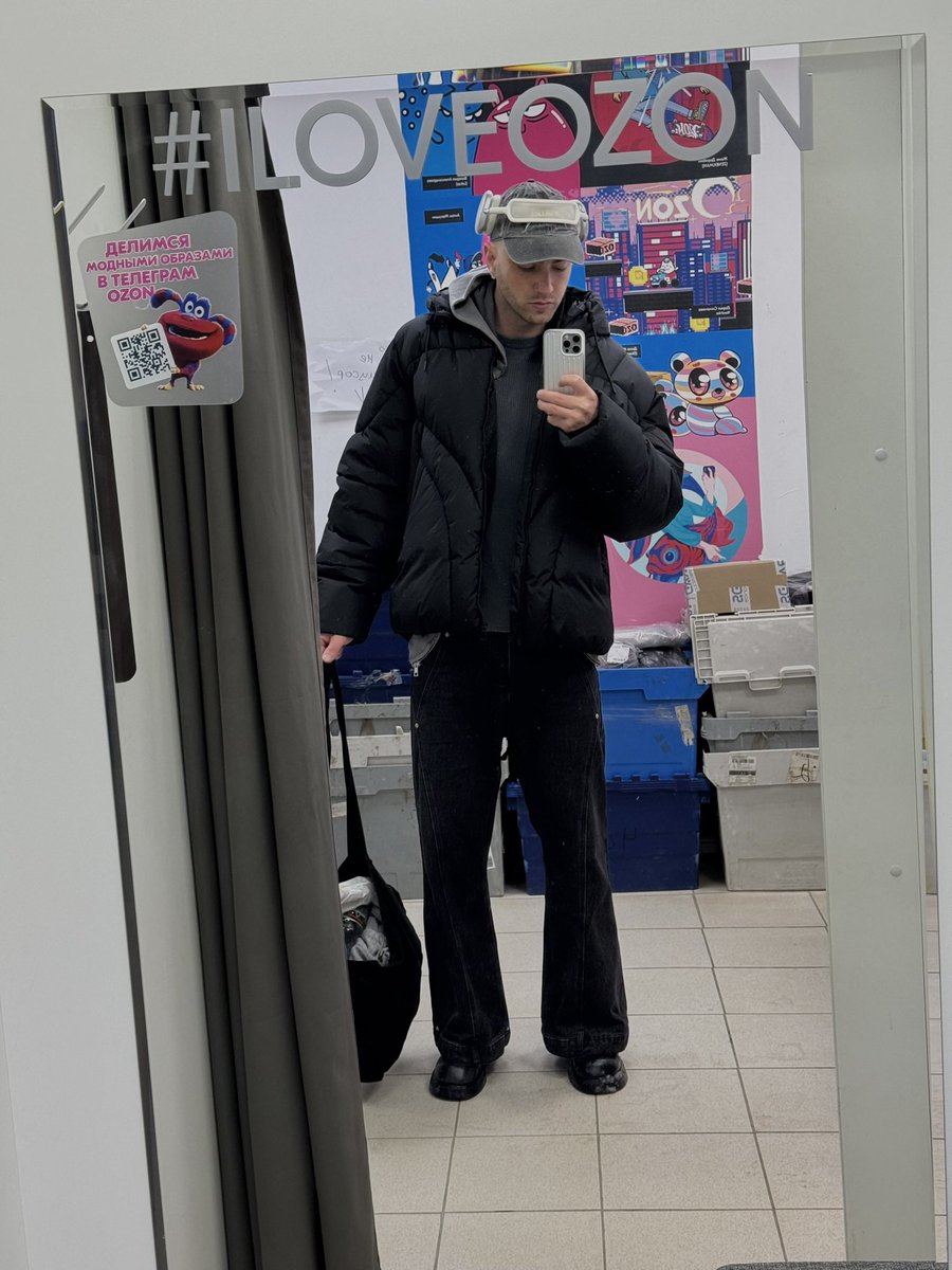 я денис, а ты че? tweet media