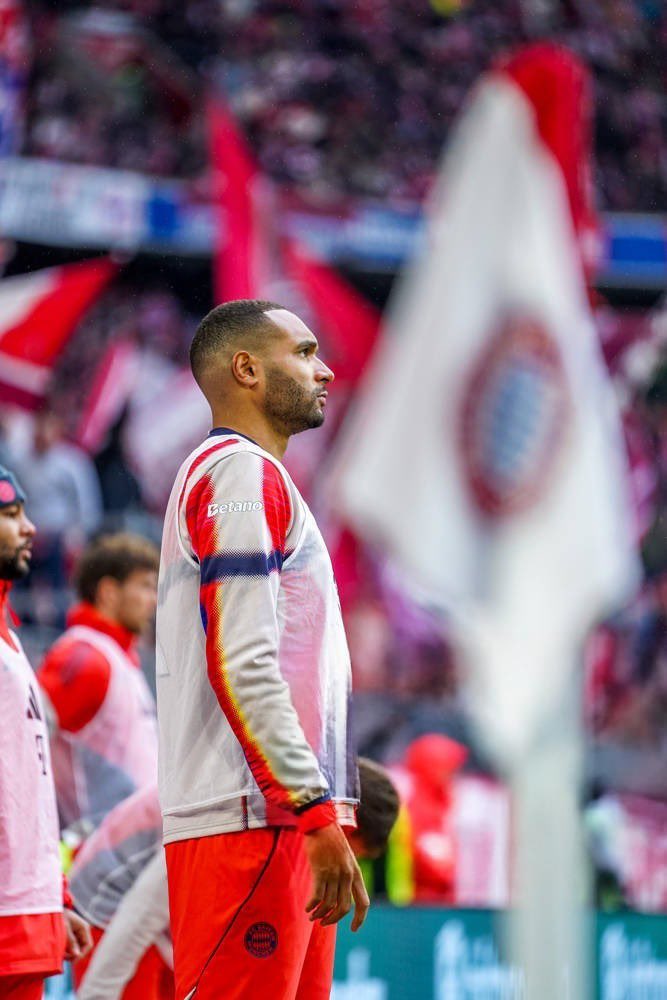 𝘽𝙚𝙣𝙟𝙞𝙁𝘾𝘽 ¹⁷ tweet media