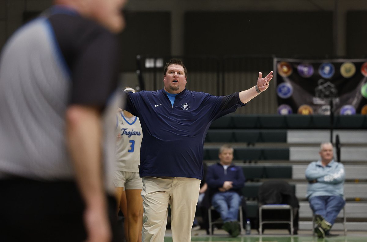 Dakota State University Athletics tweet media