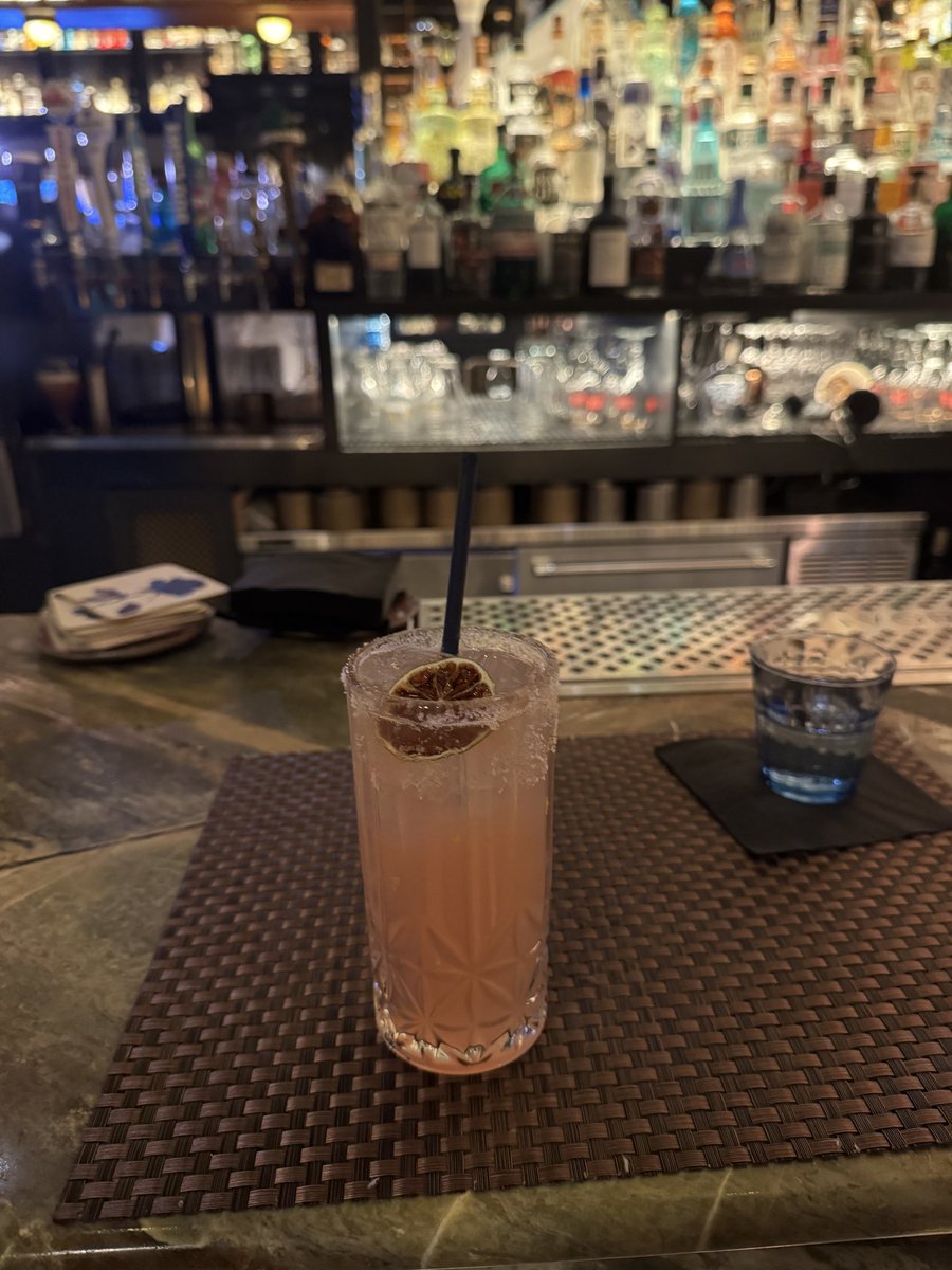 ayana ♡ tweet media