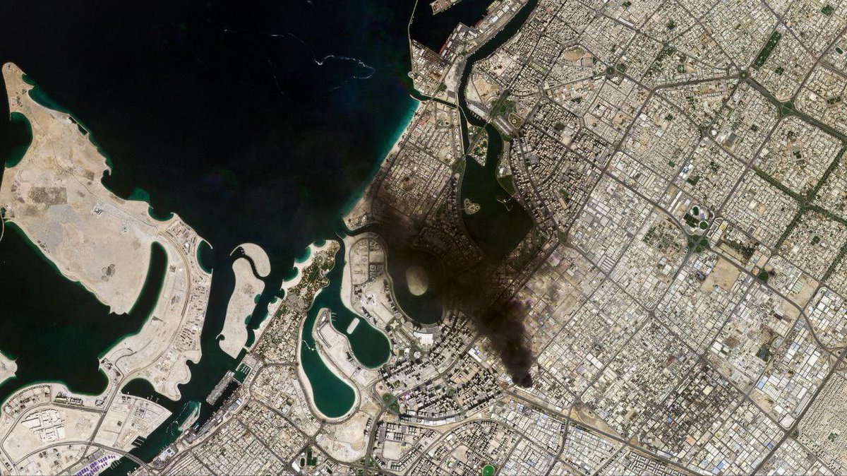 bayraktar_1love's tweet photo. Today’s satellite imagery of Dubai shows the impact sites of Iranian strikes https://t.co/qoyRbDvxZm