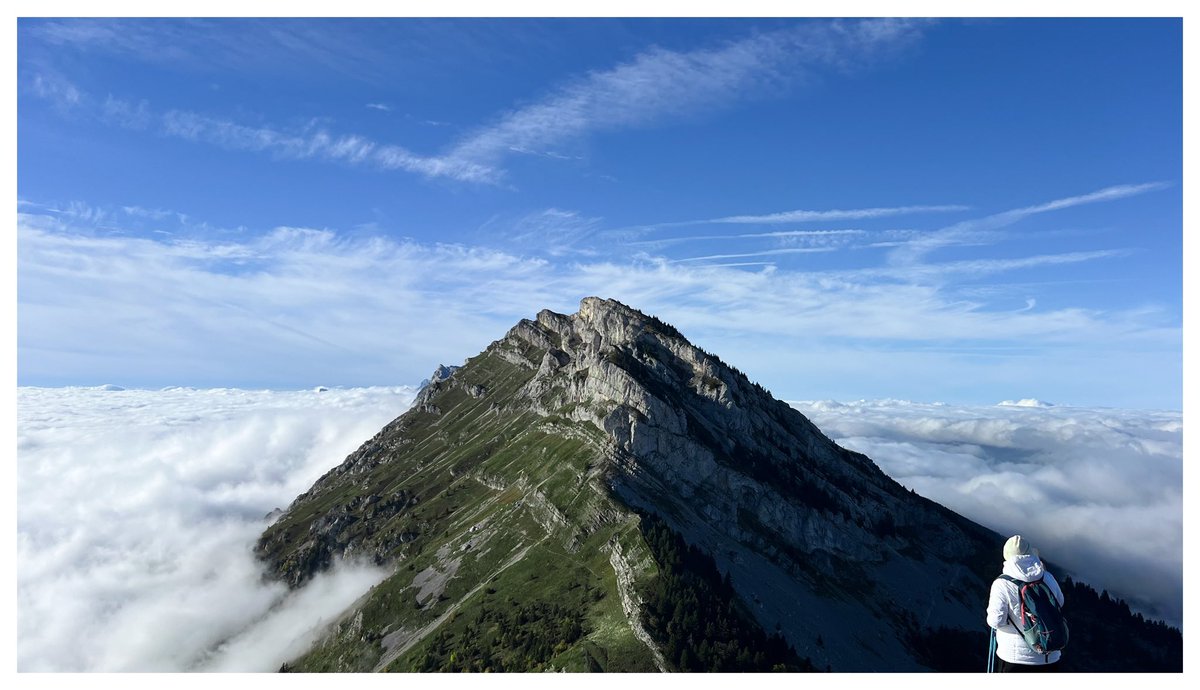 iidayaz's tweet photo. pour reset l’âme = la montagne https://t.co/2d5xvsW6T5