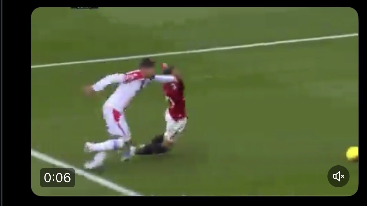 RaffaDee tweet media