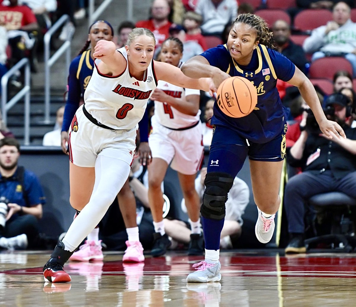 gamaka's tweet photo. Laura Ziegler. Photos ©Gail Kamenish @gamaka #UofLRivals/On3 @LouisvilleWBB  @804derm @GoCards #L1C4 #gocards #TheVille #CardNation #ACC #NCAA https://t.co/MwUwzsj71M