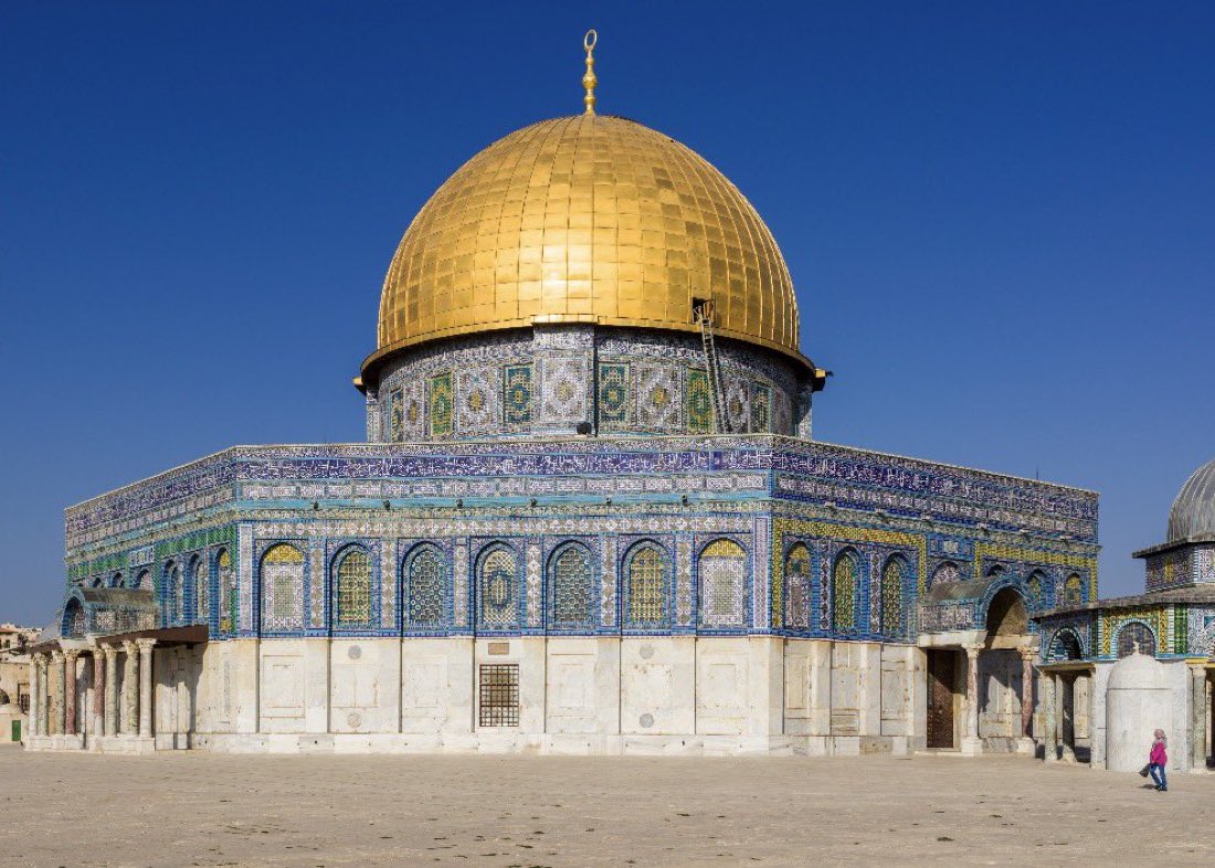 Laura Loomer tweet media