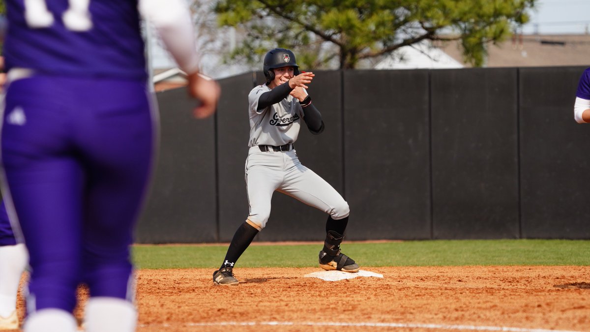 Had a day, had a weekend! 🎩🥎

#Team41 | #LetsGoPeay