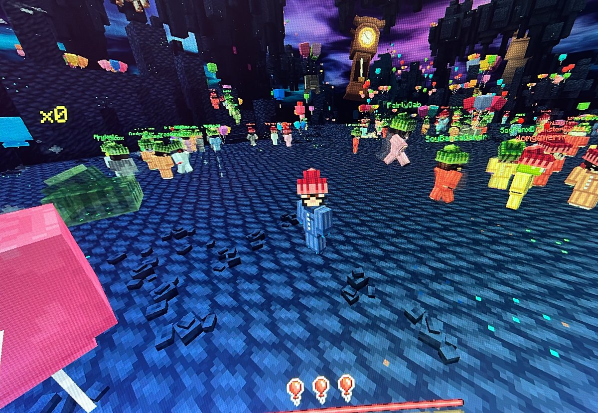 Daniel_Zoom tweet media