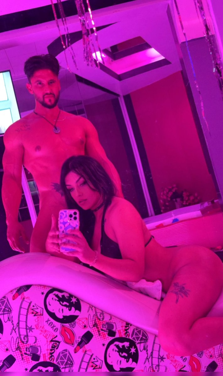 Sexy Trans tweet media