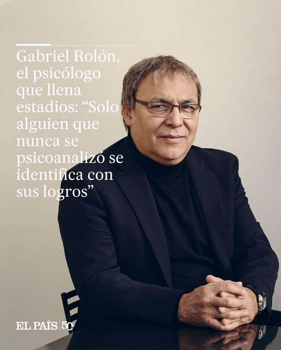 el_pais's tweet photo. P. ¿El desamor se parece a la muerte?

R. Una de las cosas más difíciles de duelar no es la pérdida del otro, sino la pérdida del lugar que teníamos para el otro. Cuando te dejan de amar, dejas de ser único y pasas a ser del montón. https://t.co/utV2vPYrTT https://t.co/O4SntpiiW7