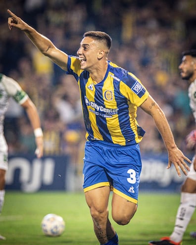 Y este tipo va al Guinness: 6 jugados 6 ganados. El jugador más efectivo de la historia del clásico. IM-PRE-SIO-NAN-TE Agustín Sández