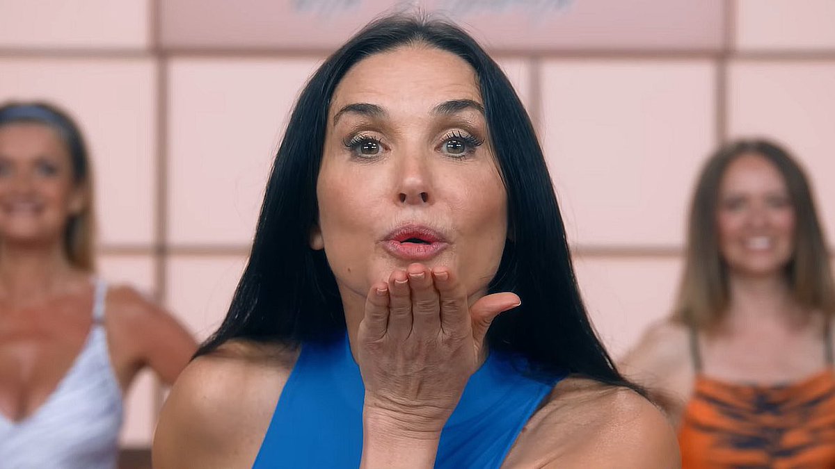 vhscut's tweet photo. Entre as 4 últimas vencedoras de Melhor Atriz no #ActorAwards, 2 conquistaram o Oscar:

• Demi Moore – The Substance ❌
• Lily Gladstone – Killers of the Flower Moon ❌
• Michelle Yeoh – Everything Everywhere All at Once ✅
• Jessica Chastain – The Eyes of Tammy Faye ✅ https://t.co/nXvL4OFbc7
