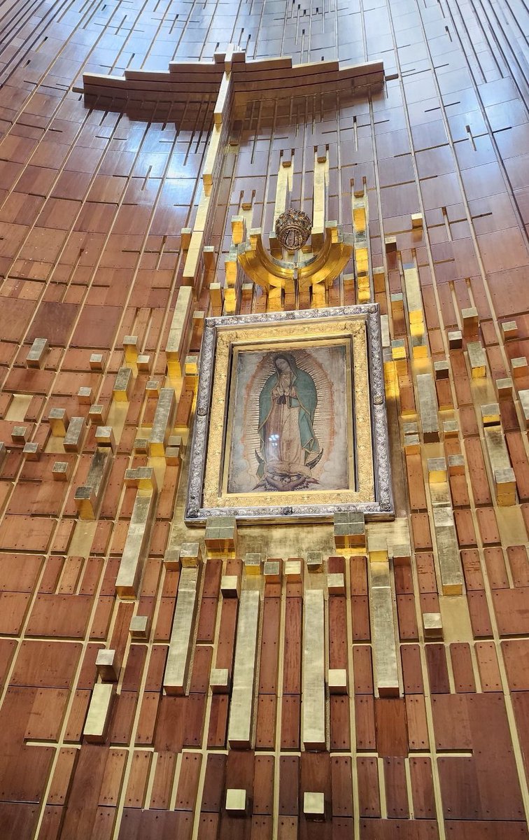 SANTÍSIMA VIRGEN DE GUADALUPE, SEÑORA Y MADRE NUESTRA, RUEGA POR TODOS NOSOTROS.