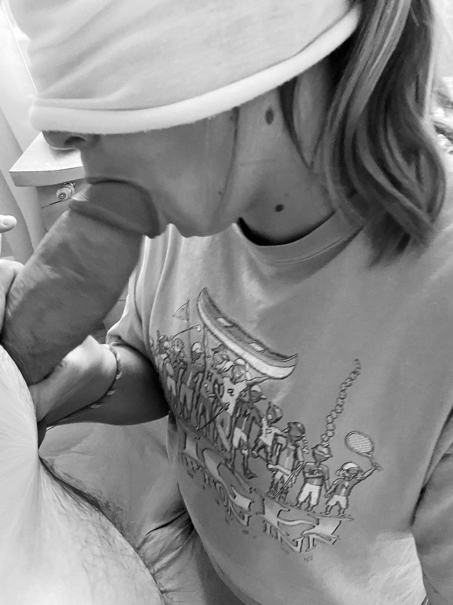 Whoretohousewife tweet media