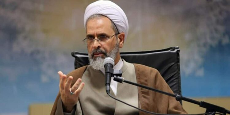 EEdsanz18's tweet photo. #ATENCION 🚨🇮🇷 Ali Reza Arafi asume temporalmente las funciones del Líder Supremo tras el martirio de Jamenei.

Cumpliendo el Art. 111 de la Constitución, el Consejo de Liderazgo garantiza la estabilidad de la nación.

🔗 https://t.co/td1UQhWcAI

#Irán #Soberanía #bbvipks4 https://t.co/YHTHrGLwiY