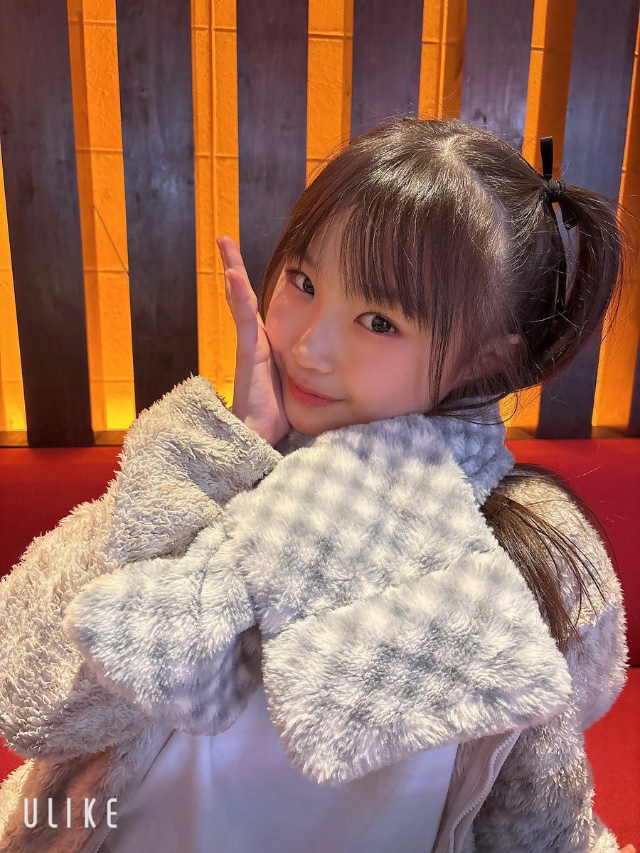 おはりおな💓

押忍フェスありがとうございました✨
チームK奇跡の全員ハーフツインで来ててびっくり‼️😮うれしかった🥰
すごくない？🩷

今日は学校🏫と塾✏️がんばるよ
みんなもいってらっしゃい❣️

#ちぃたんぼんばーずOSK
#チームK
#桜羽りおな