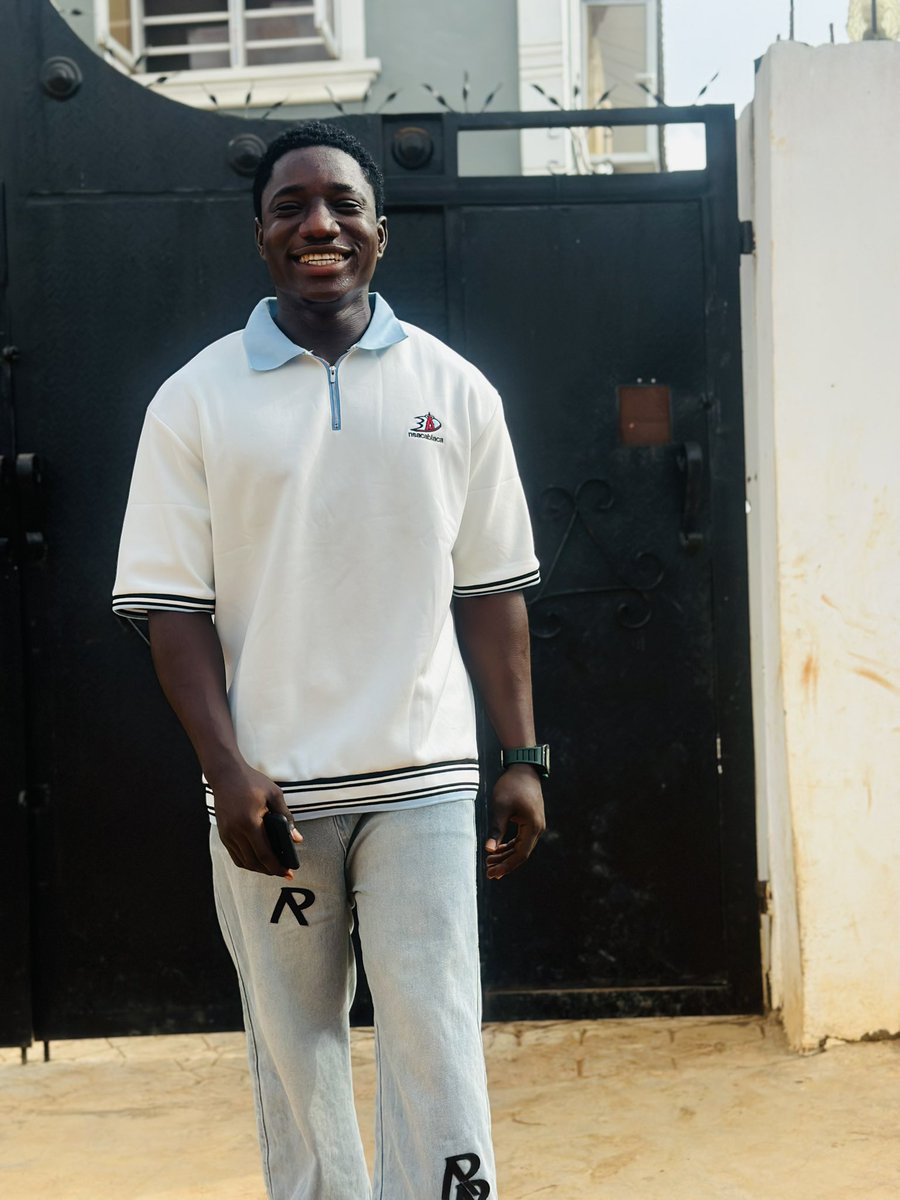 AlphaSam tweet media