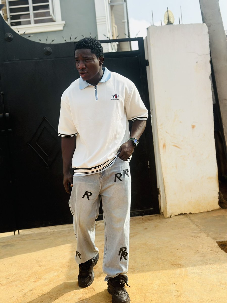 AlphaSam tweet media