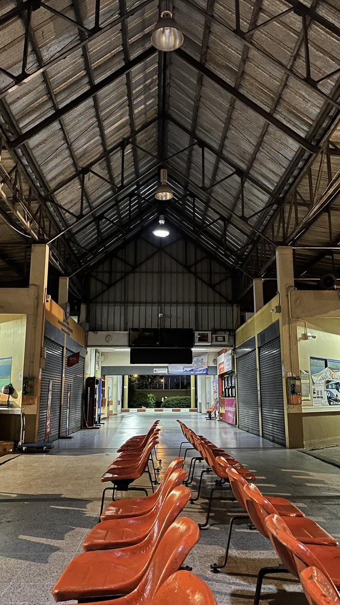 ไบ ลับๆ tweet media