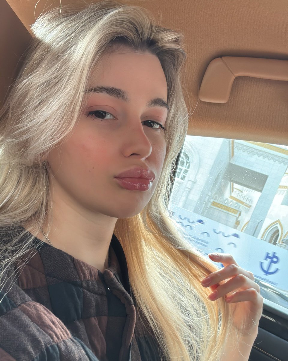 babyshailo's tweet photo. I want to be someone’s gf someday🙂‍↕️💕 https://t.co/mv3SnBamFi