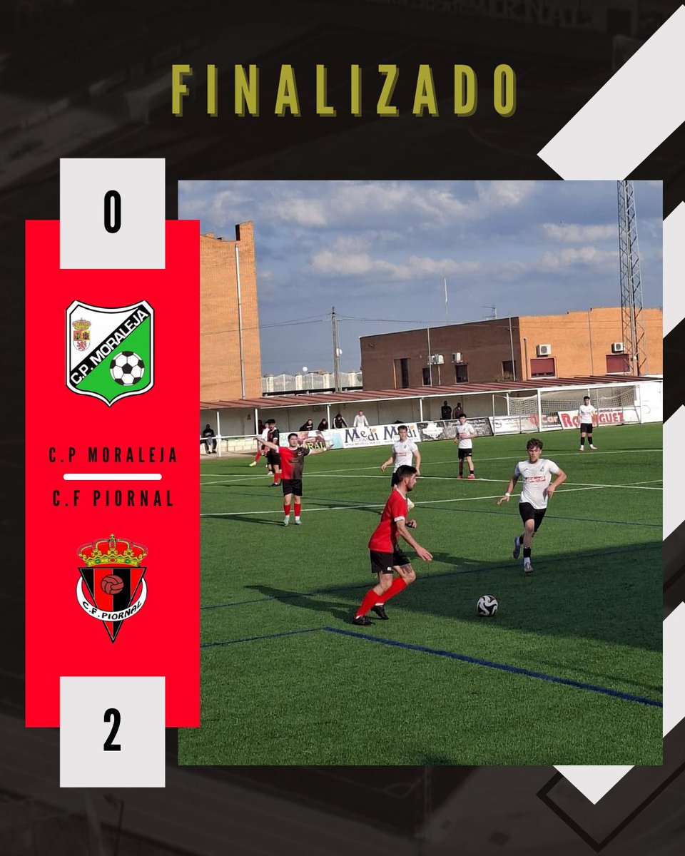 PIORNALCF's tweet photo. PARTIDO FINALIZADO 0-2❤️🖤✨ https://t.co/oUlAlMbHhX