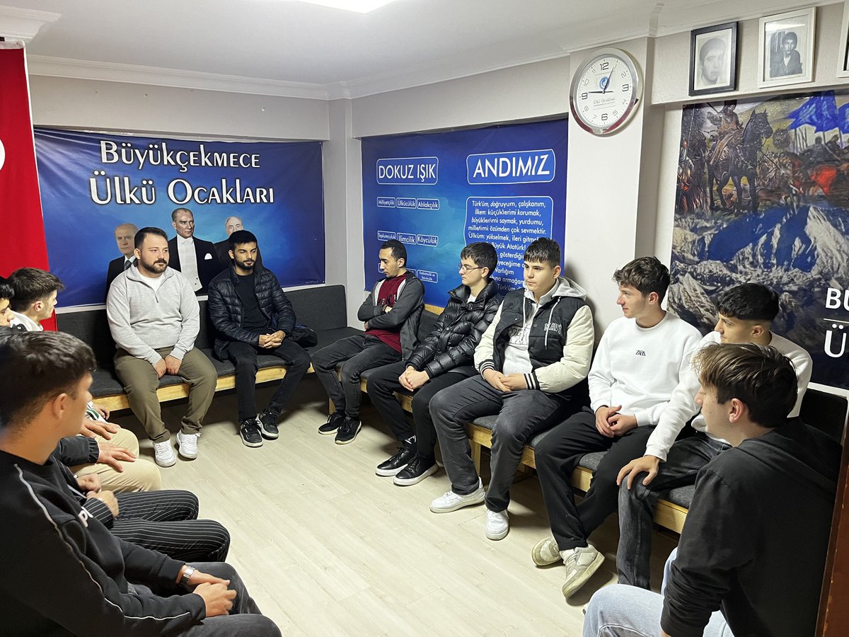 Büyükçekmece Ülkü Ocakları olarak, “Kurtuluş Savaşında Milliyetçi Düşüncenin Rolü” konulu seminerimizi gerçekleştirdik. 

@aalparslandogan 
@muratyukselmy 
<a href="/EmrullaGunay/">Emrullah Günay</a> 
<a href="/YUSUF_AKOT34/">YUSUFAKOT</a>