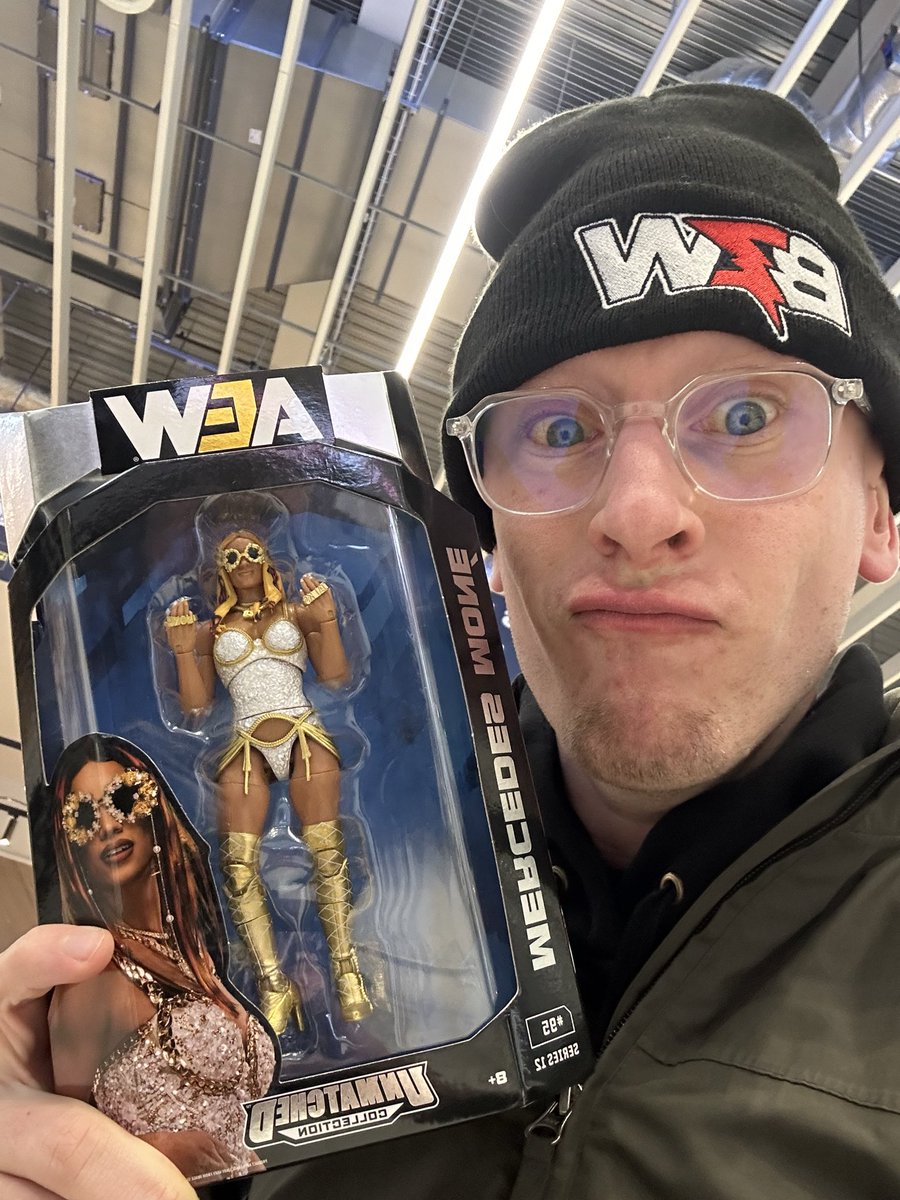 SO CATCH by Hal tweet media