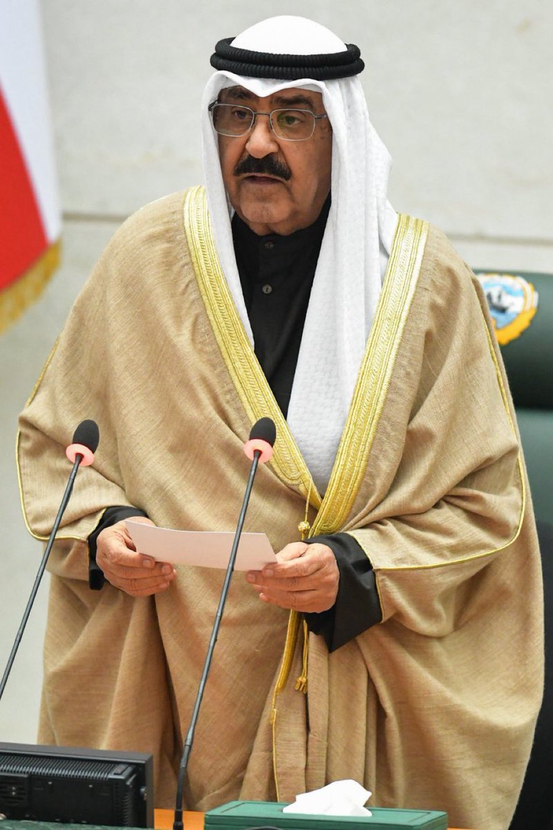 alsapre33's tweet photo. ياشيخ مشعل ياكعام المعادين
..... ياعزنا ياشيخنا ياذرانا .....

حنا معك دايم على العسر واللين
نجدد البيعه ونعلن ولانا .. 
#الكويت https://t.co/2CE7V95CrO