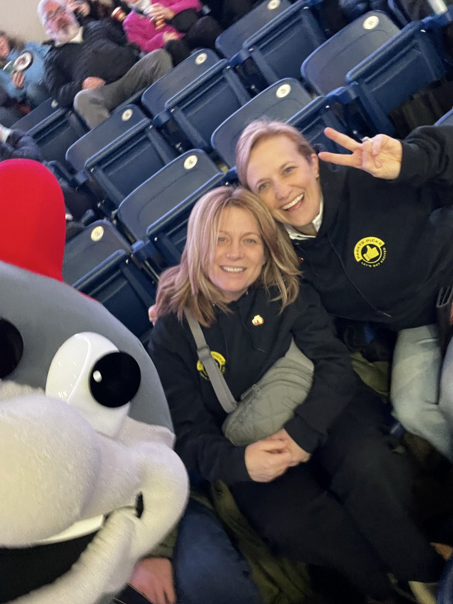 Alison Loat tweet media