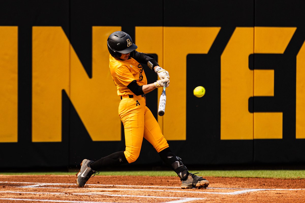 AppStateSB's tweet photo. Fly that flag mighty high Mak!

#OTM https://t.co/IgF23n2tm1