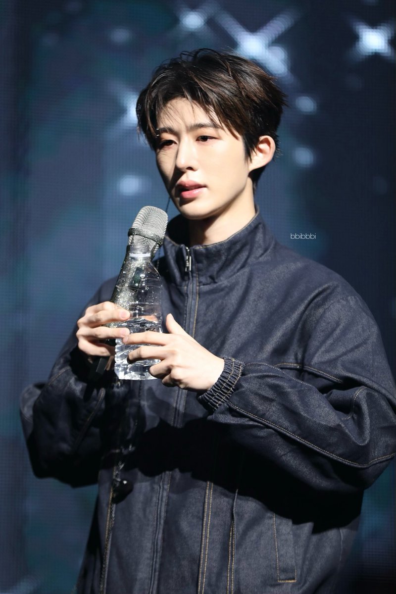 bbibbbi22's tweet photo. 260301 더라스트퍼레이드 서울 앙콘 day2
soundcheck
#BI #비아이 #김한빈 #Kimhanbin
#2026THELASTPARADEENCOREINSEOUL 
@shxx131bi131 https://t.co/3VOJsGn9Cr