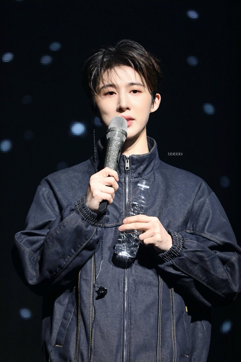 bbibbbi22's tweet photo. 260301 더라스트퍼레이드 서울 앙콘 day2
soundcheck
#BI #비아이 #김한빈 #Kimhanbin
#2026THELASTPARADEENCOREINSEOUL 
@shxx131bi131 https://t.co/3VOJsGn9Cr