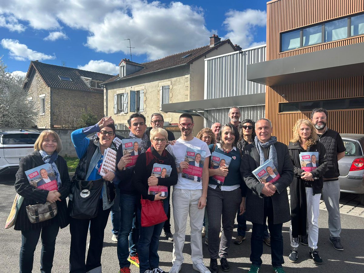 MiguelThierry2's tweet photo. Week-end de terrain et de rencontres.
Un engagement qui ne date pas d’hier et qui se poursuit, jour après jour, aux côtés des acteurs de notre territoire.
La constance est une valeur politique. ✊ https://t.co/Deaxad3l07