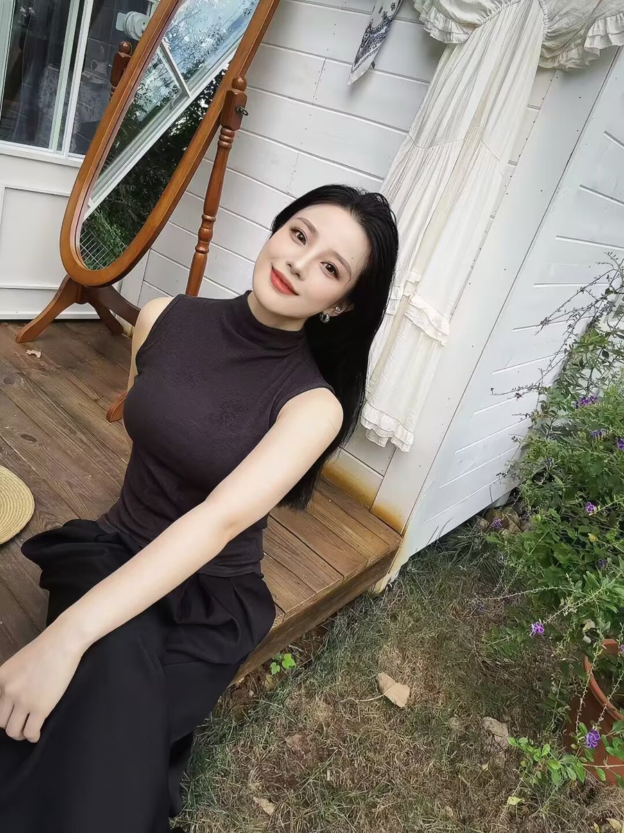 HoxinXX's tweet photo. if your a sex addict like me, interact and let’s be friends pls 🫶🏼 https://t.co/KECbF6UjKp