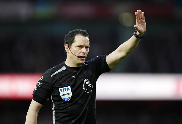 Mercado_Ingles's tweet photo. Es el peor arbitraje que he visto tanto para el Arsenal como para el Chelsea en este partido: Darren England. https://t.co/v7taCuzHoC