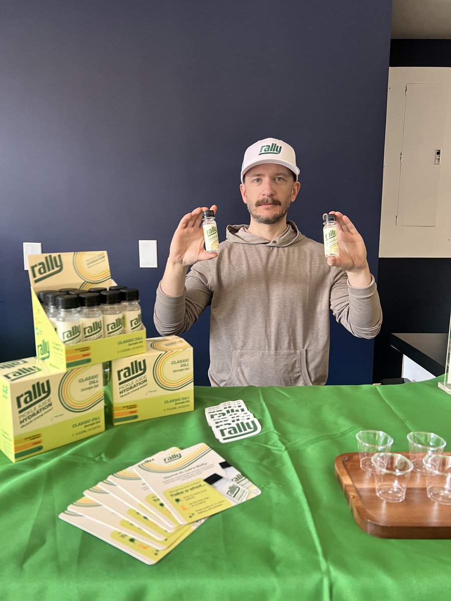 Brett Weisberg tweet media