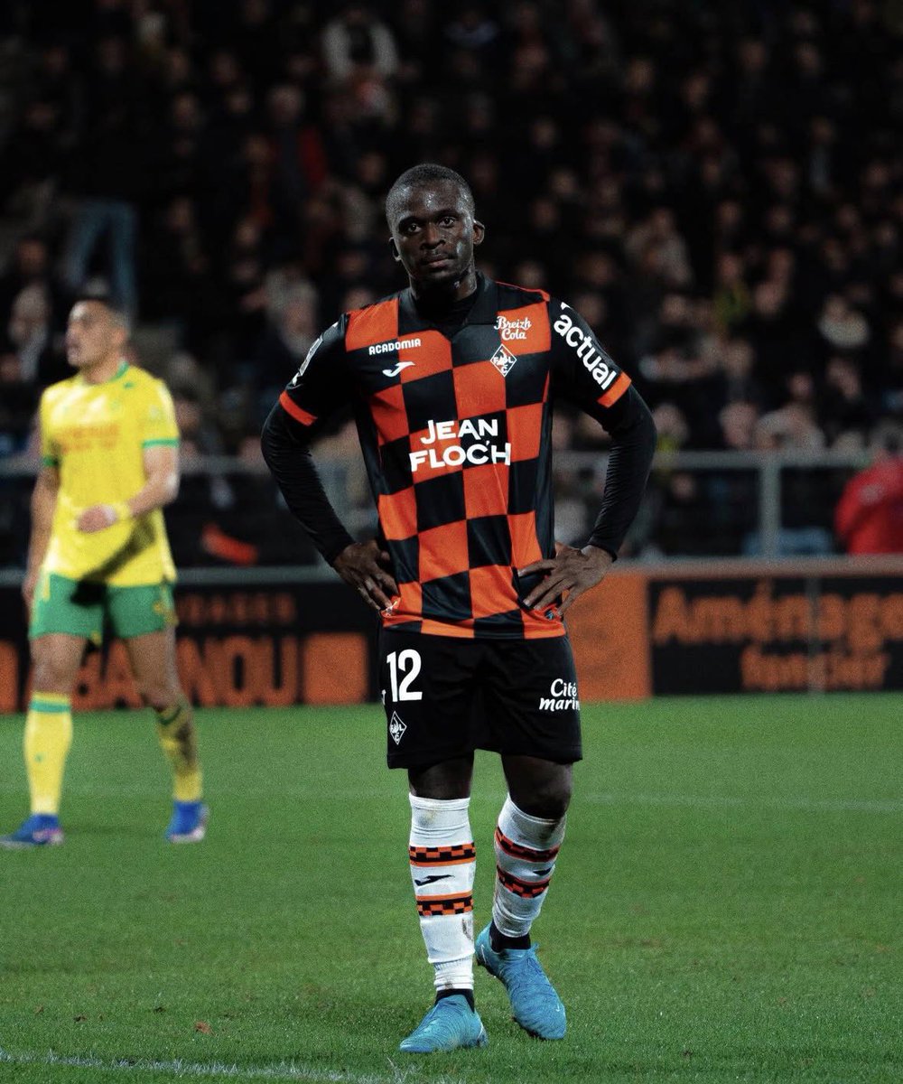 Bamba Dieng is on fire this season 🔥🇸🇳

15 Games (All Competitions)
⚽ 12 Goals
🅰️ 1 Assist

Averaging a goal every 64.3 minutes ⏱️⚽

A true redemption season 🔥

cc: <a href="/FCLorient/">FC LORIENT 🐟</a> | <a href="/FootballSenegal/">Football Senegal</a> | <a href="/Ligue1_ENG/">Ligue 1 English</a> | <a href="/Ligue1/">Ligue 1 McDonald's</a> 

#Ligue1McDonalds