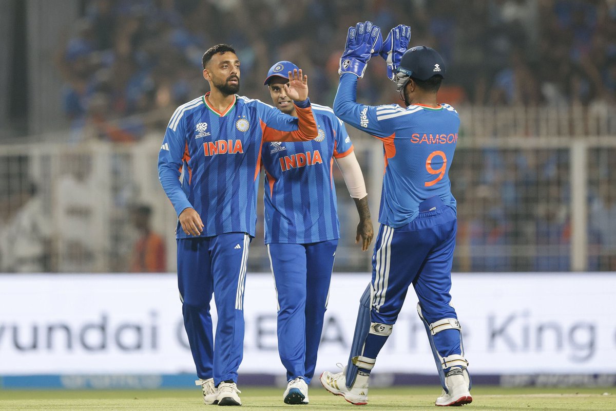 AngulaSandeep's tweet photo. What a dominant win for Team India against West Indies!Sanju Samson pure class,pure timing,pure domination!  Congratulations Indian Team ❤️
#INDvsWI #TeamIndia #SanjuSamson #IndianCricket #YSJagan #TEAMYSBR https://t.co/XMEHEhtvhv