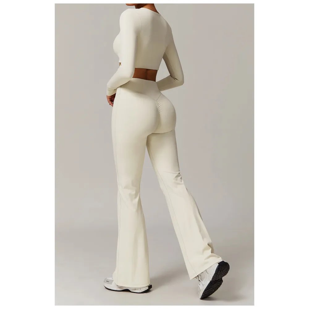 Bfitamazingoffi's tweet image. B|FIT for every body, every move.

#BFIT #FlareLeggings #CoreSupport #GymAesthetic #AthleisureStyle LeggingAddict