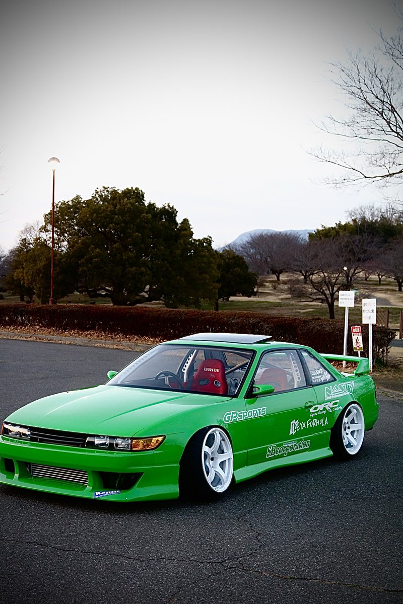 マツユリ tweet media