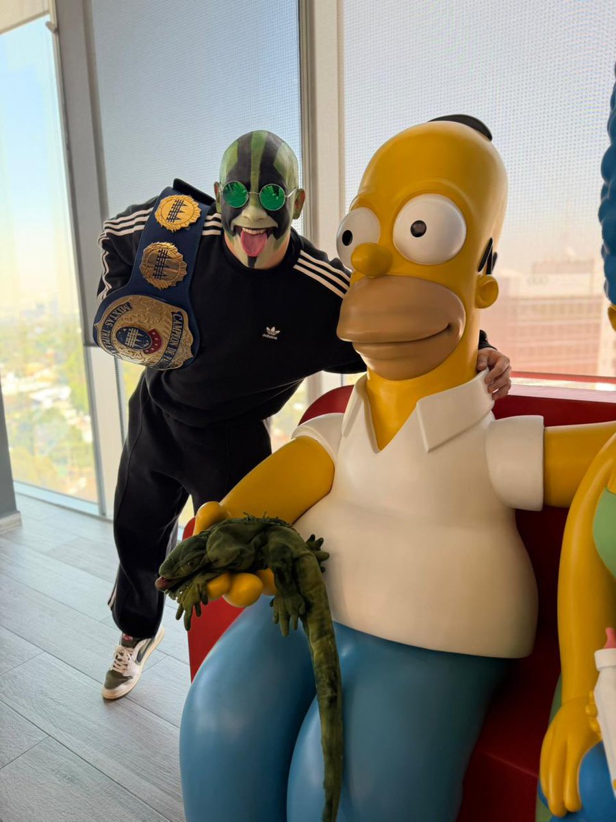 Mr. Iguana tweet media