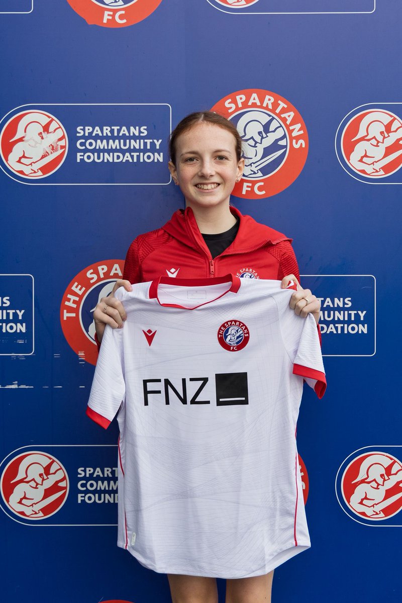 gjonesy09's tweet photo. Proud dad moment as my daughter leaves @ColtsUtd and signs for @SpartansGirls. Life on the road for dad taxi awaits. https://t.co/EQ5qiMGCSo