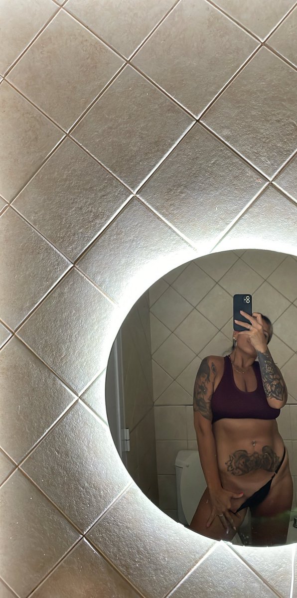 Milfen💕 tweet media